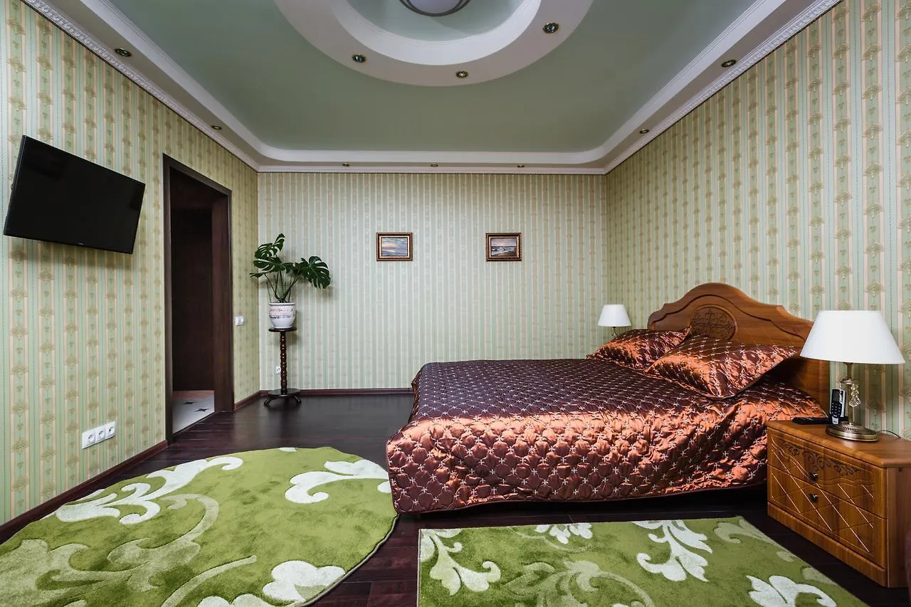 Nadobu Hotel Roshe Kiev 2*,